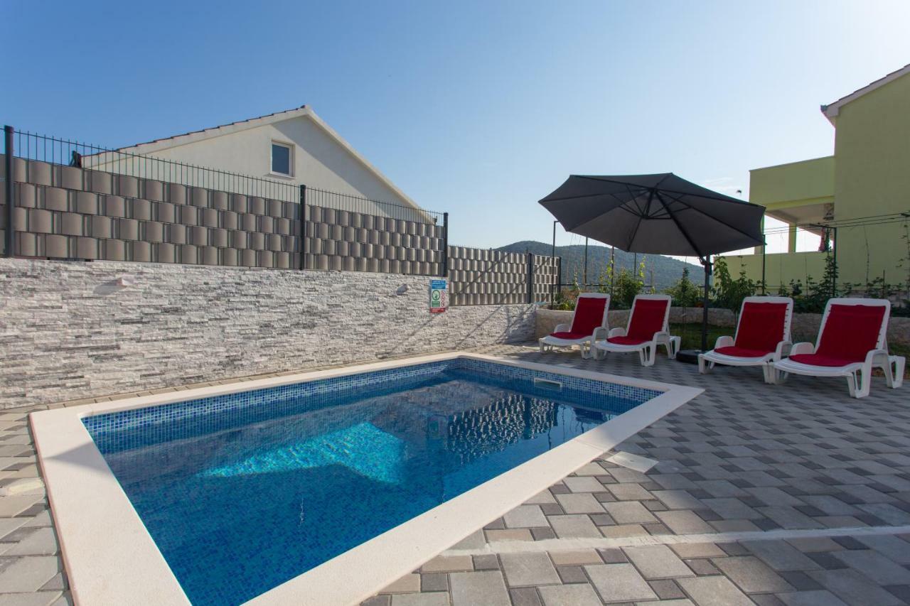 Villa Supuk Vinišće Exterior foto